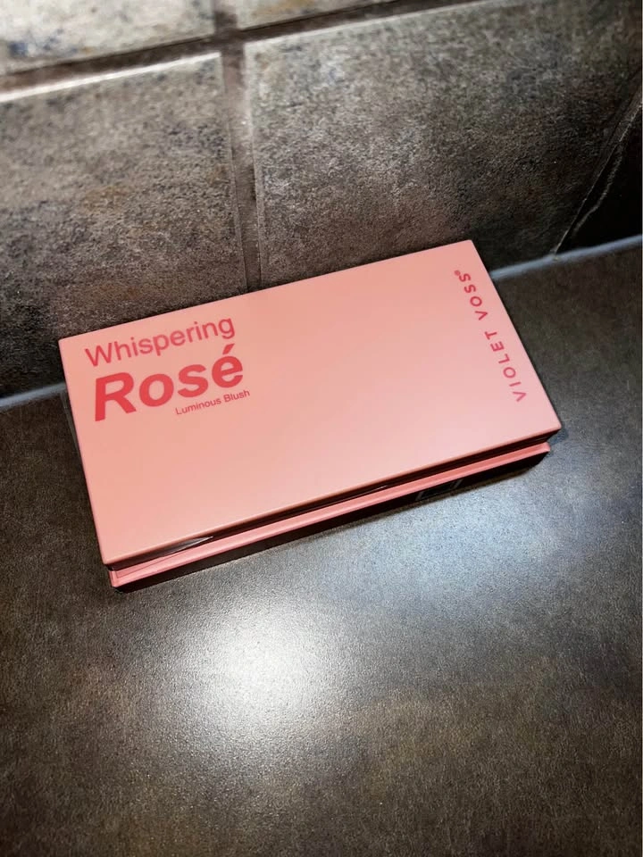 VIOLET VOSS Whispering Rosé Luminous Blush Palette - photo 2