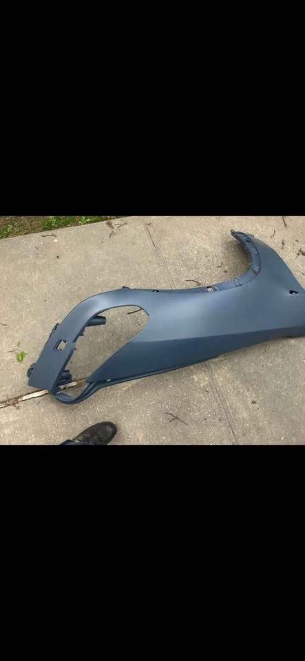 BMW X5 Passenger Side Fender 2011-2013 - photo 2