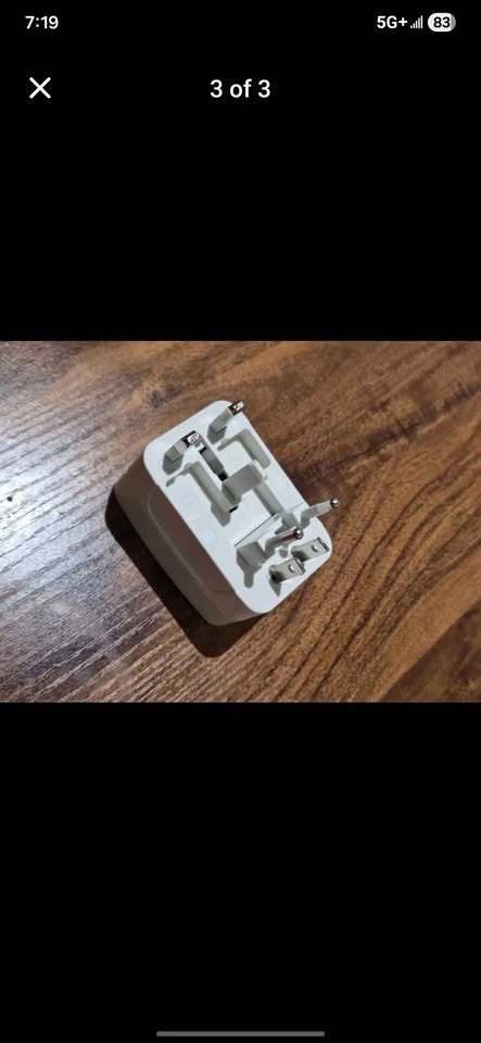 Universal Travel Adaptor with USB - photo 4