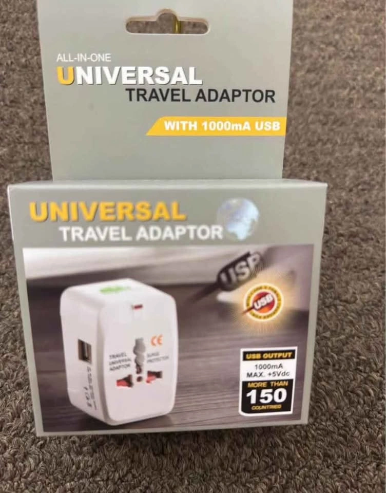 Universal Travel Adaptor with USB - photo 5
