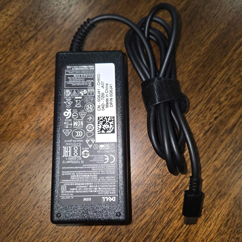 Original Dell 65W USB-C Laptop Charger Power Adapter NEW OEM - photo 3