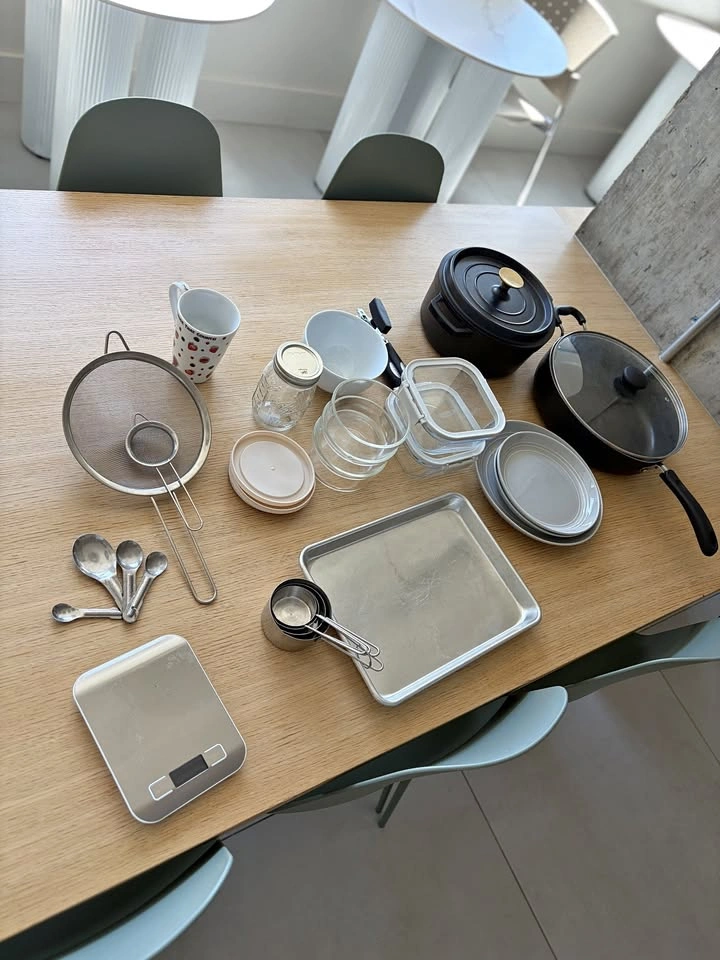 Moveout Sale: Kitchen Essentials
