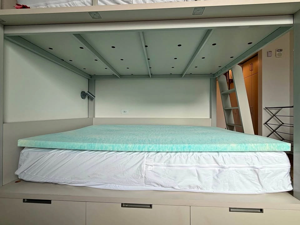 Full Size Mattress Topper (2in)
