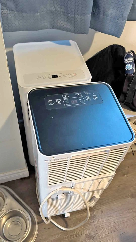 PORTABLE AC UNITS!