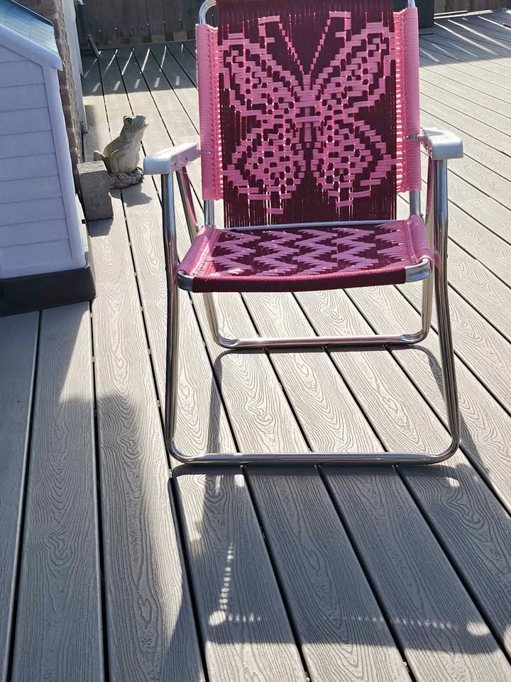 Pink Woven Folding Chair