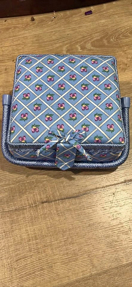 Sewing kit