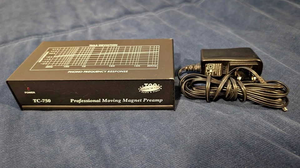 TCC TC-750 Phono Preamp