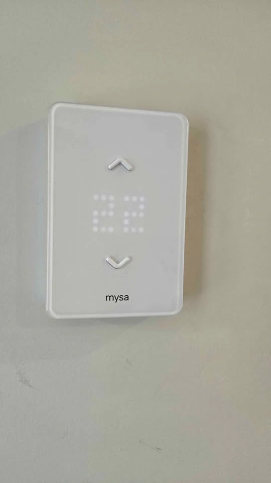 Mysa LITE Digital Thermostats for Baseboard Heaters (Bluetooth) - photo 2
