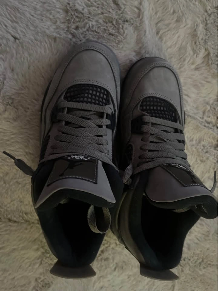 Jordan 4s - photo 2