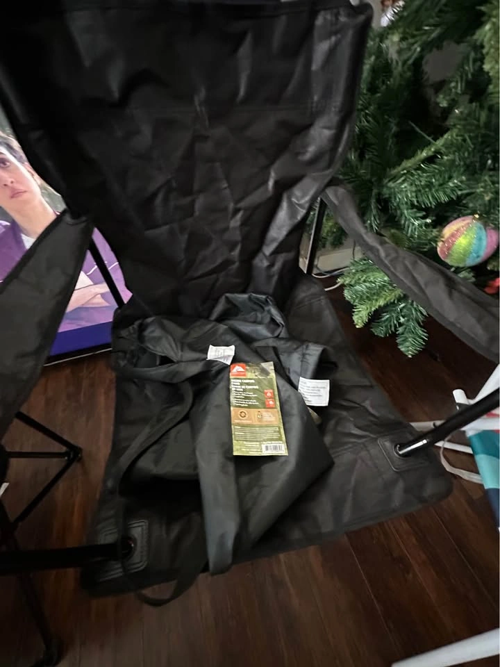 New Chairs for Camping, Beach, Patio, Indoor Use (5 Available) - photo 5