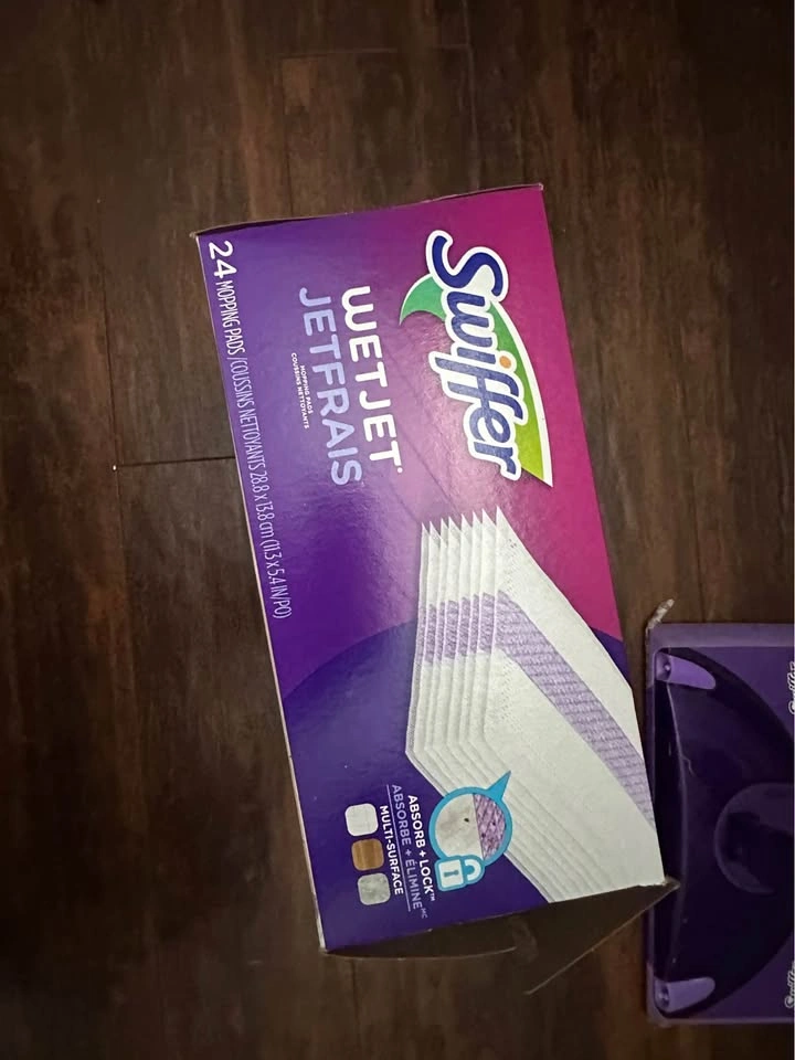 Swiffer mop used once + 12 new mop heads - photo 2