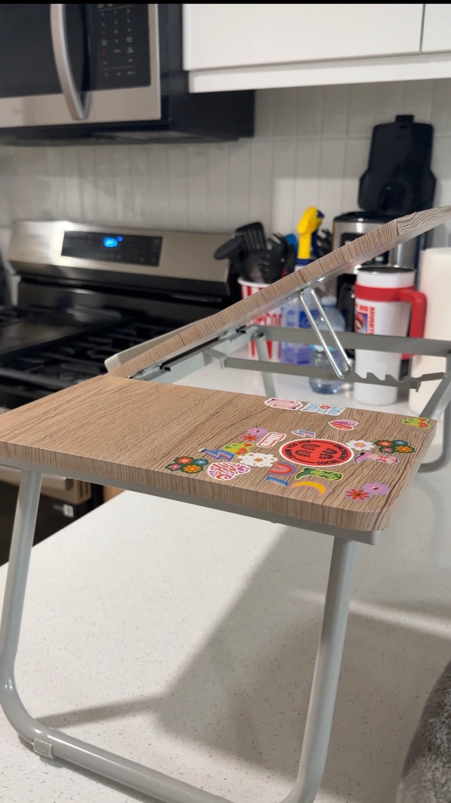 Adjustable Folding Laptop Desk / Bed Tray - photo 3