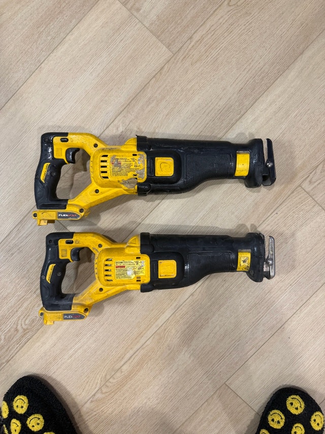 DeWalt 60V MAX FlexVolt Reciprocating Saws (2) - photo 2