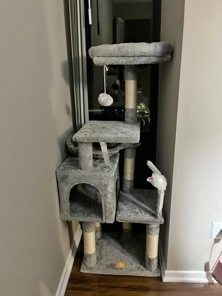 Moving Sale – Furniture, Appliances, Cat Tree, Bar Stools & More