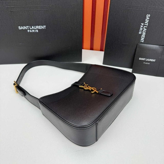 Saint Laurent Bag Negotiable - photo 4
