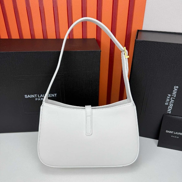Saint Laurent Handbag Negotiable - photo 3