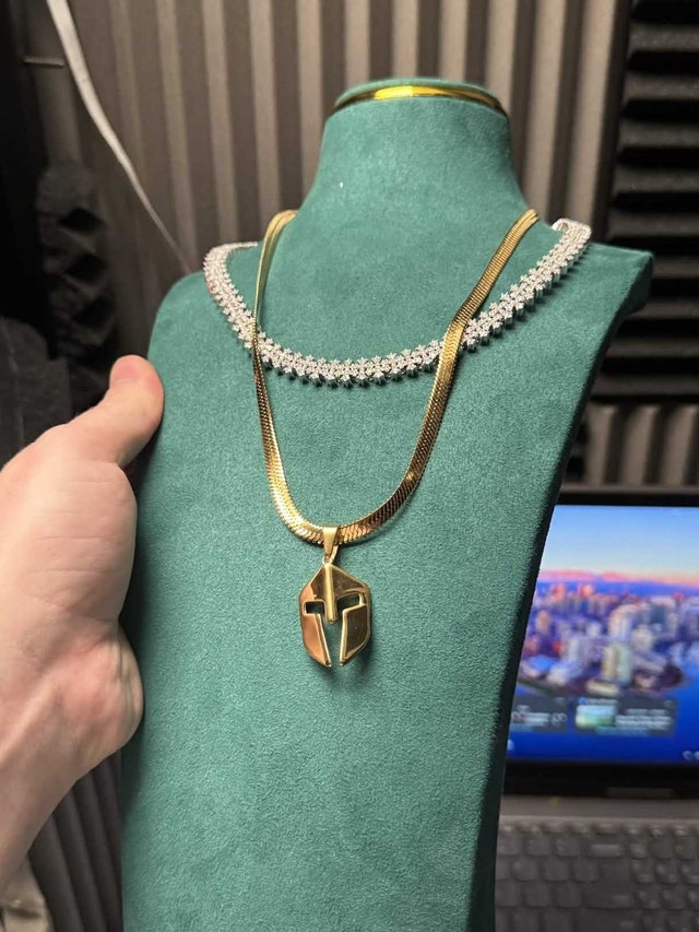 Spartan Pendant + Free 5mm Luxury Chain