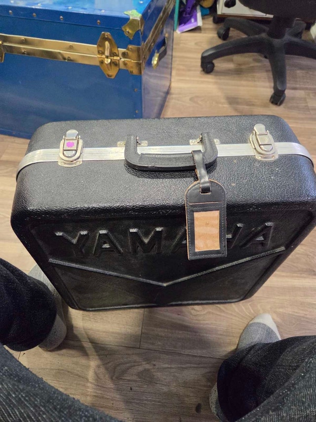 Yamaha Snare Drum with Case and Stand