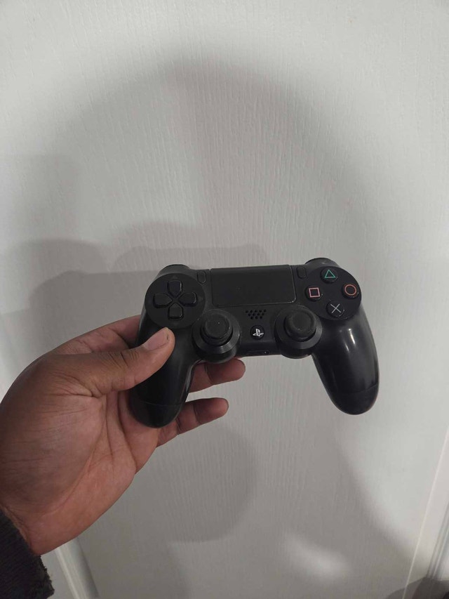Ps4 controller - photo 4