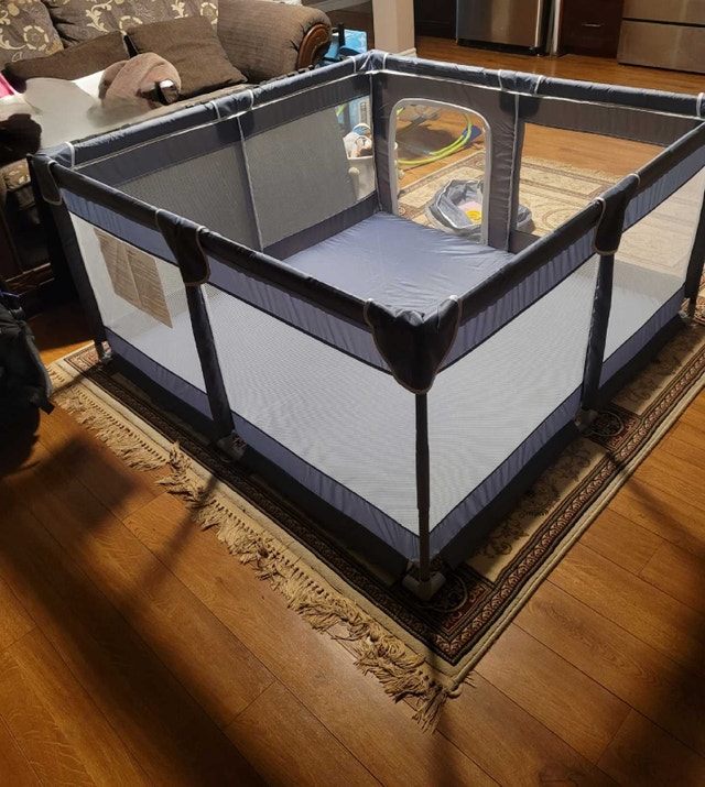 Playpen "NEW"