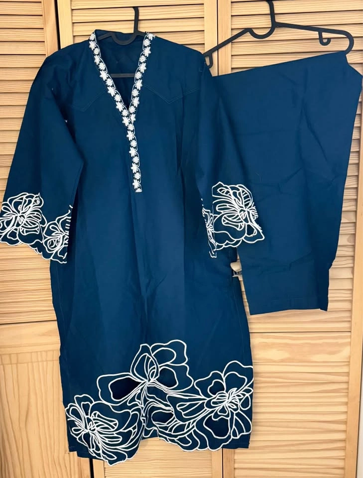 Pakistani Designer Style Navy Blue Kurti & Pants Set (Limelight - photo 2