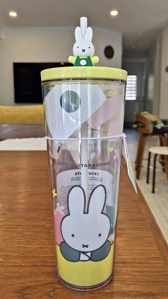 Miffy x Starbucks Cold Cup LIMITED EDITION