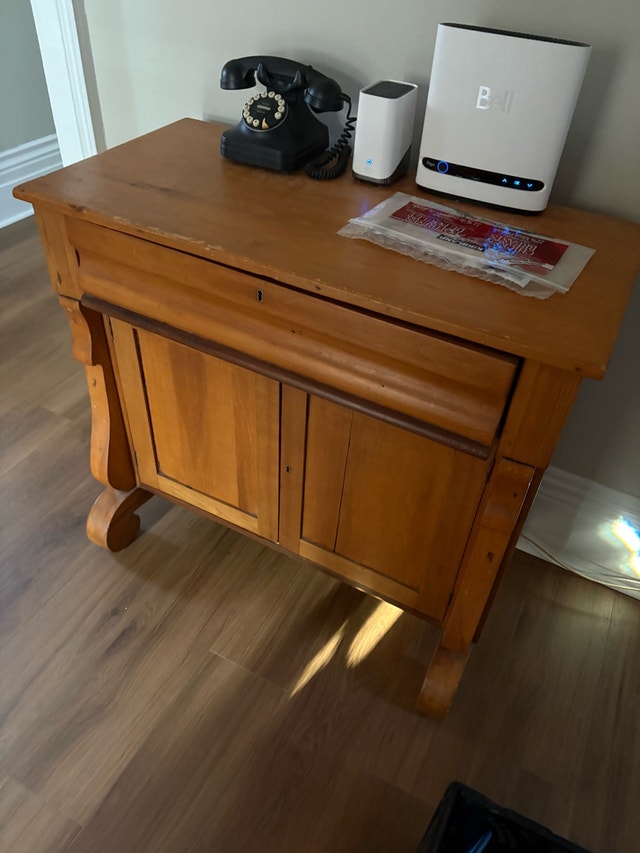 Antique Washstand - photo 2