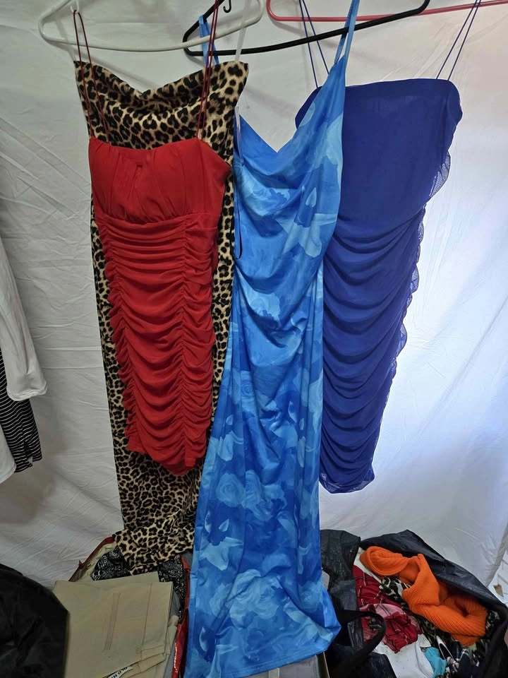 Closet Clean Out: Women's Tops, Pants, Skirts, Dresses, Shoes