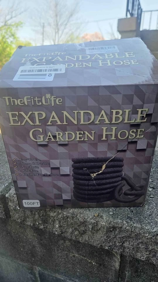 100FT Expandable Garden Hose Kink Free with Nozzle