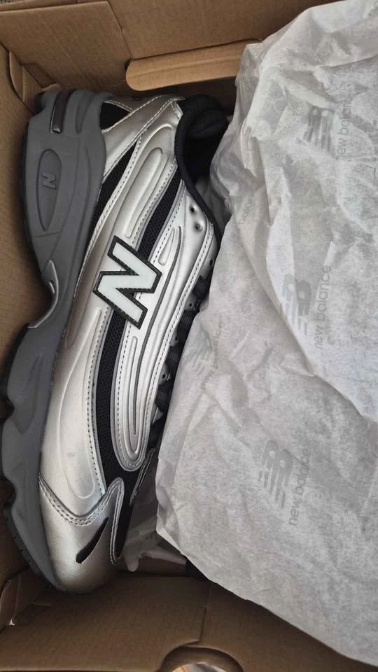 New Balance 1000 Silver/Blk - photo 3