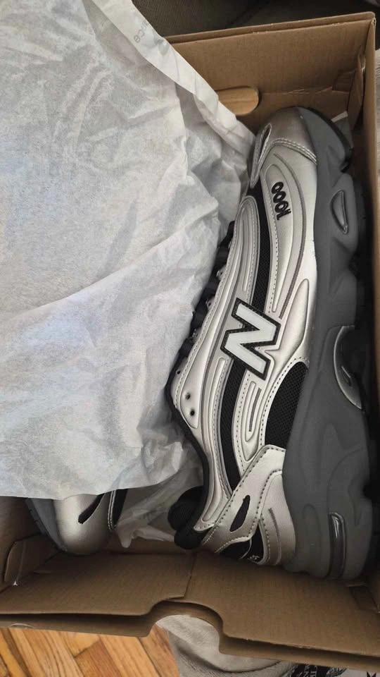 New Balance 1000 Silver/Blk - photo 4