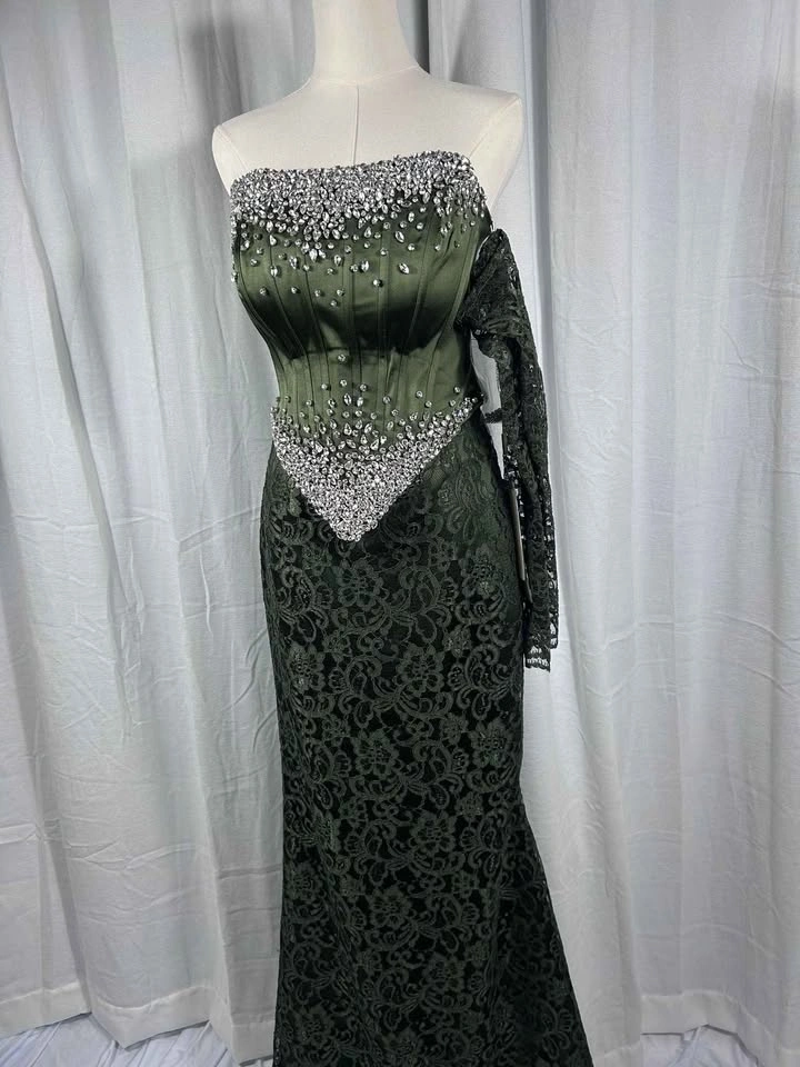 Emerald Green Strapless Formal Gown - photo 4