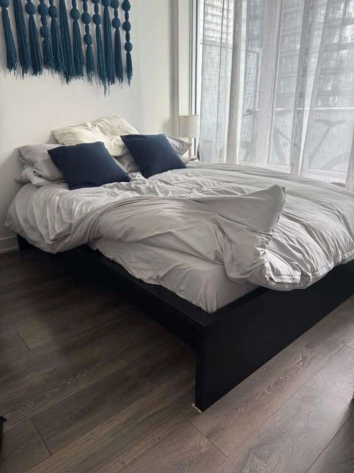 Ikea Malm bed frame -Queen Size - photo 3