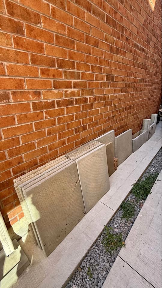 12 Slabs, 3 stairs