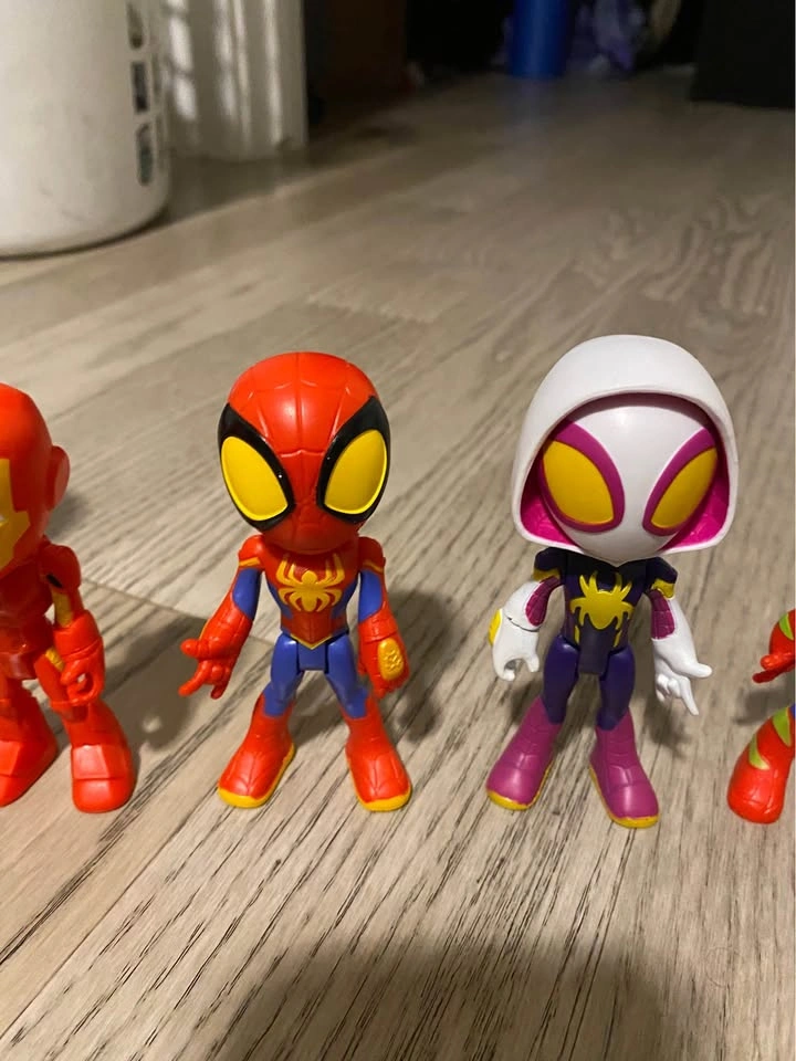 Spidey and His Amazing Friends Figurines - photo 3