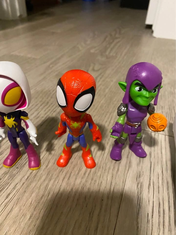 Spidey and His Amazing Friends Figurines - photo 4