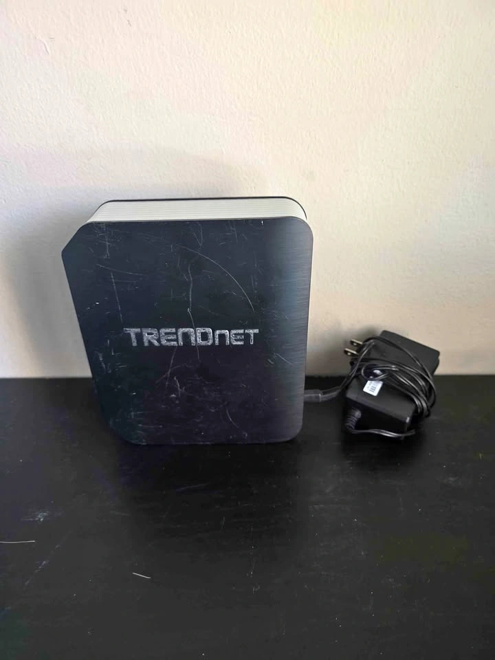 TRENDnet TEW-812DRU AC1750 Dual Band Wireless Router W/ Power Ad