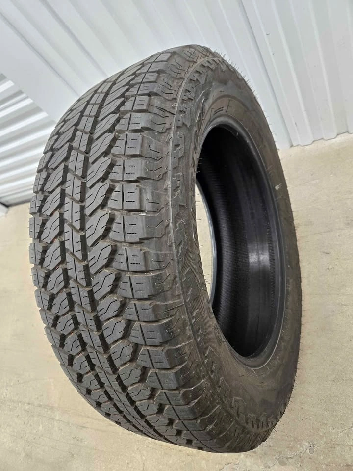 Bridgestone Dueler Tire 275/60R20 - photo 2