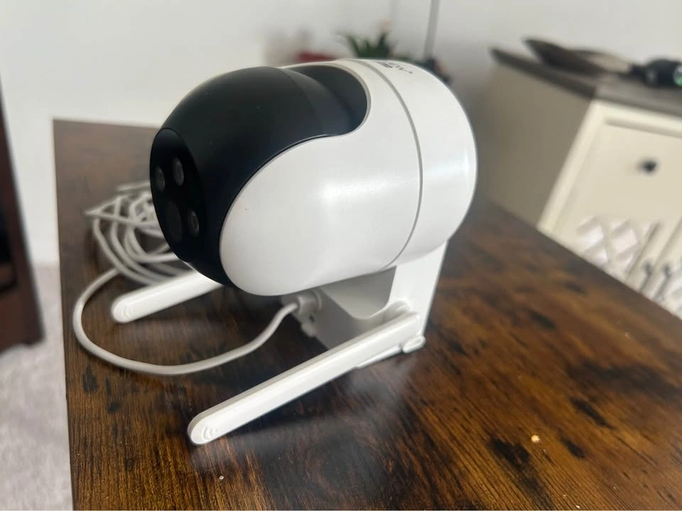 MUBVIEW WiFi Security Camera Indoor Pan/Tilt - photo 2