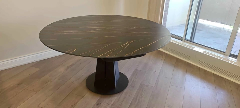 Modern Extendable Dining Table