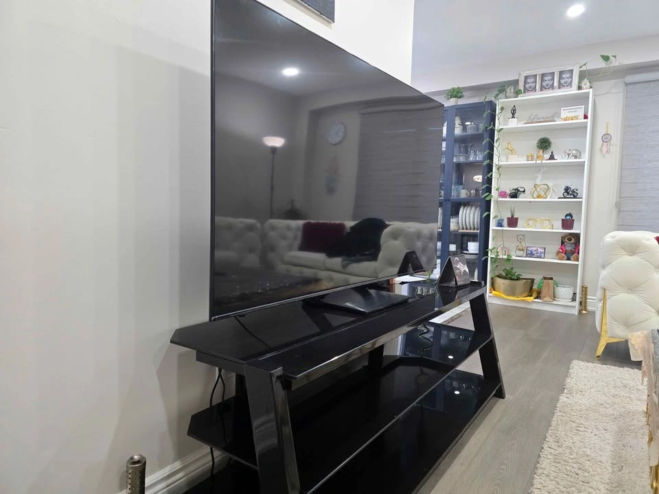 Moving Out Sale - Furniture & Home Items - photo 4