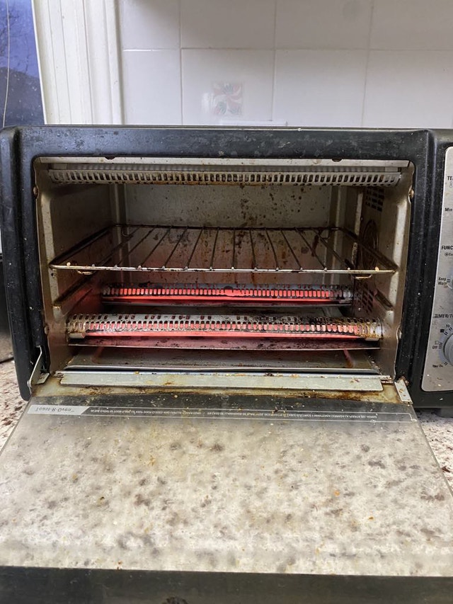 4 - Slice Toaster Oven - photo 3