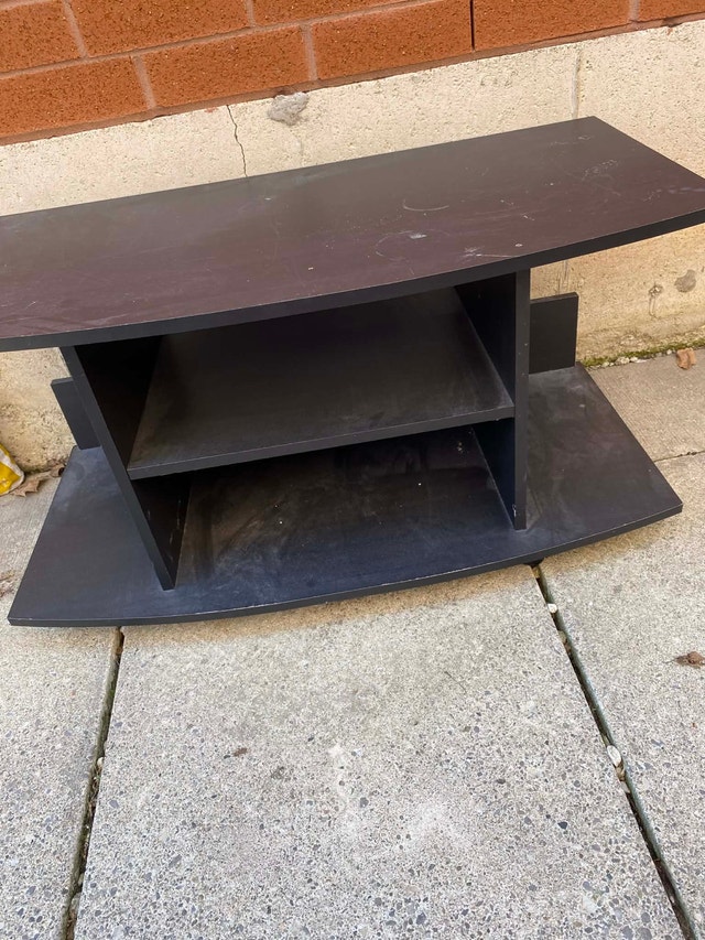 TV stand - photo 3