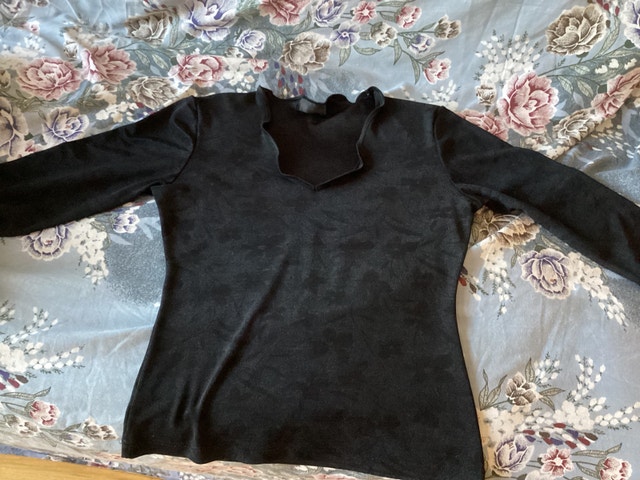 women’s clothing $ 18 each - photo 2