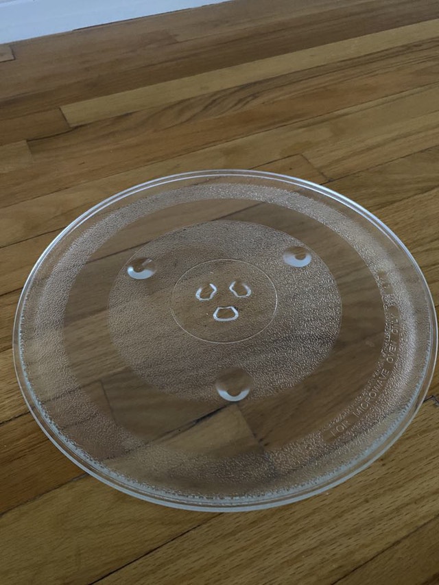 Panasonic Microwave Plate - photo 3