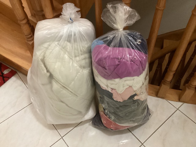 Women's Clothing - $10 a Bag - photo 2