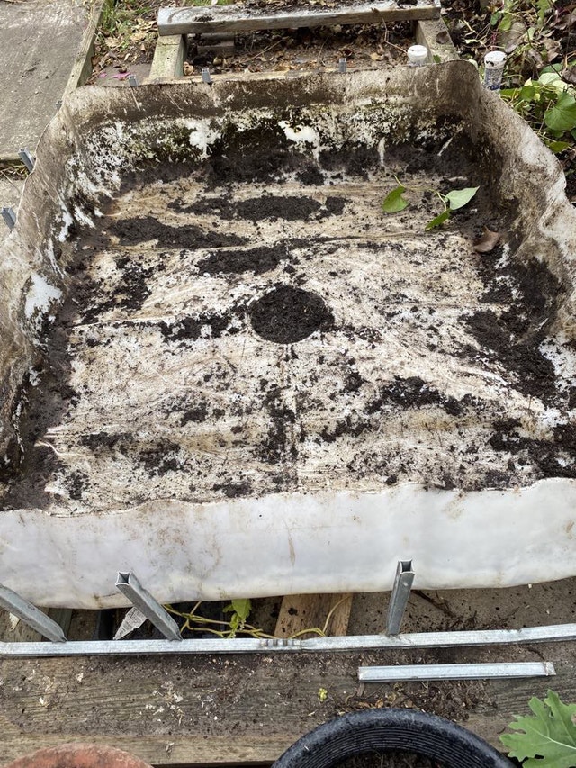 Vegetable growing barrel - photo 3