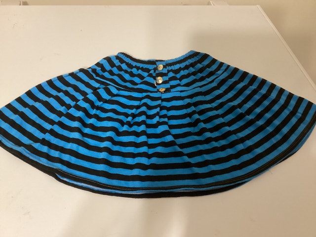 Ladies clothes $ 5 each