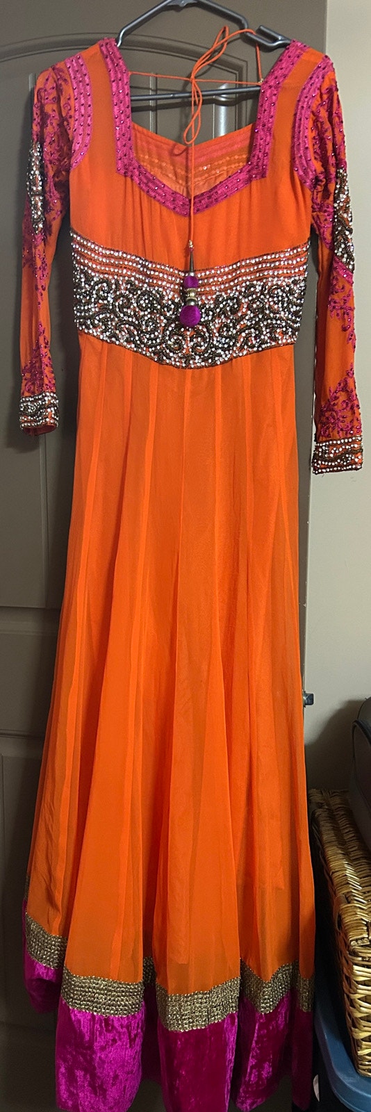 Women’s Indian outfit - photo 2