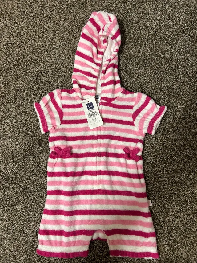 GAP Newborn Jumper